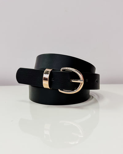 Fashion Belt w/ Gold Buckle
