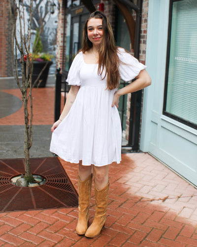 Leilani Voluminous Linen Dress
