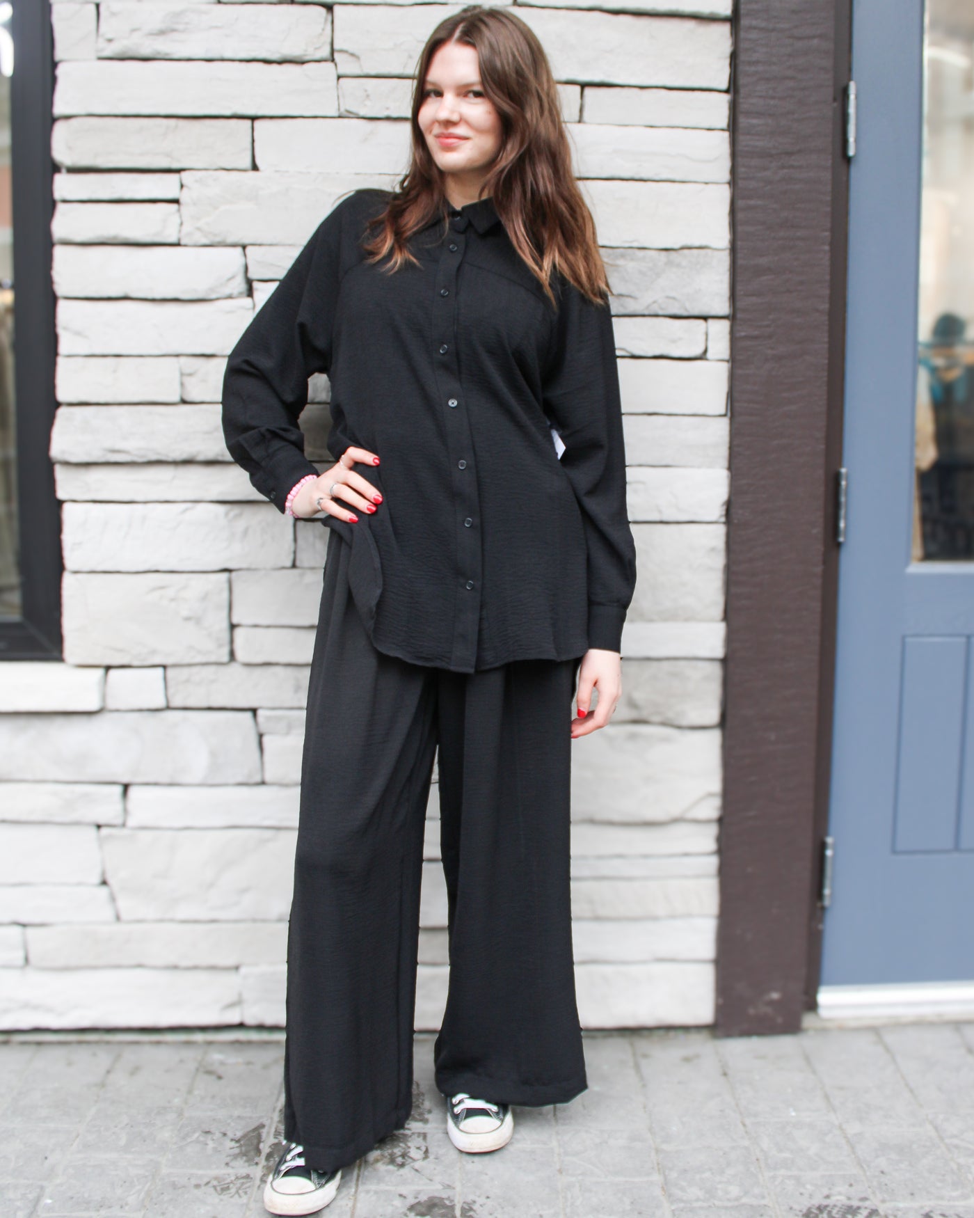 Airflow Wide Leg Pant with Elastic Waist