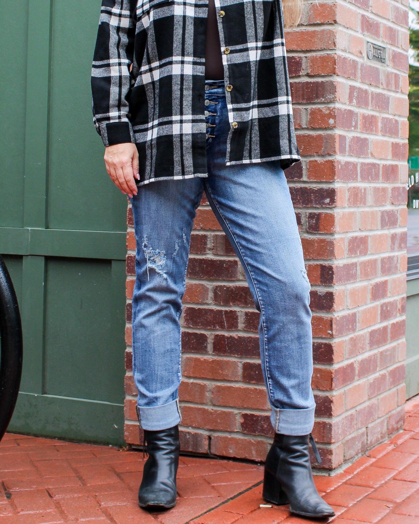 Button Fly Distressed Jeans with Cuff