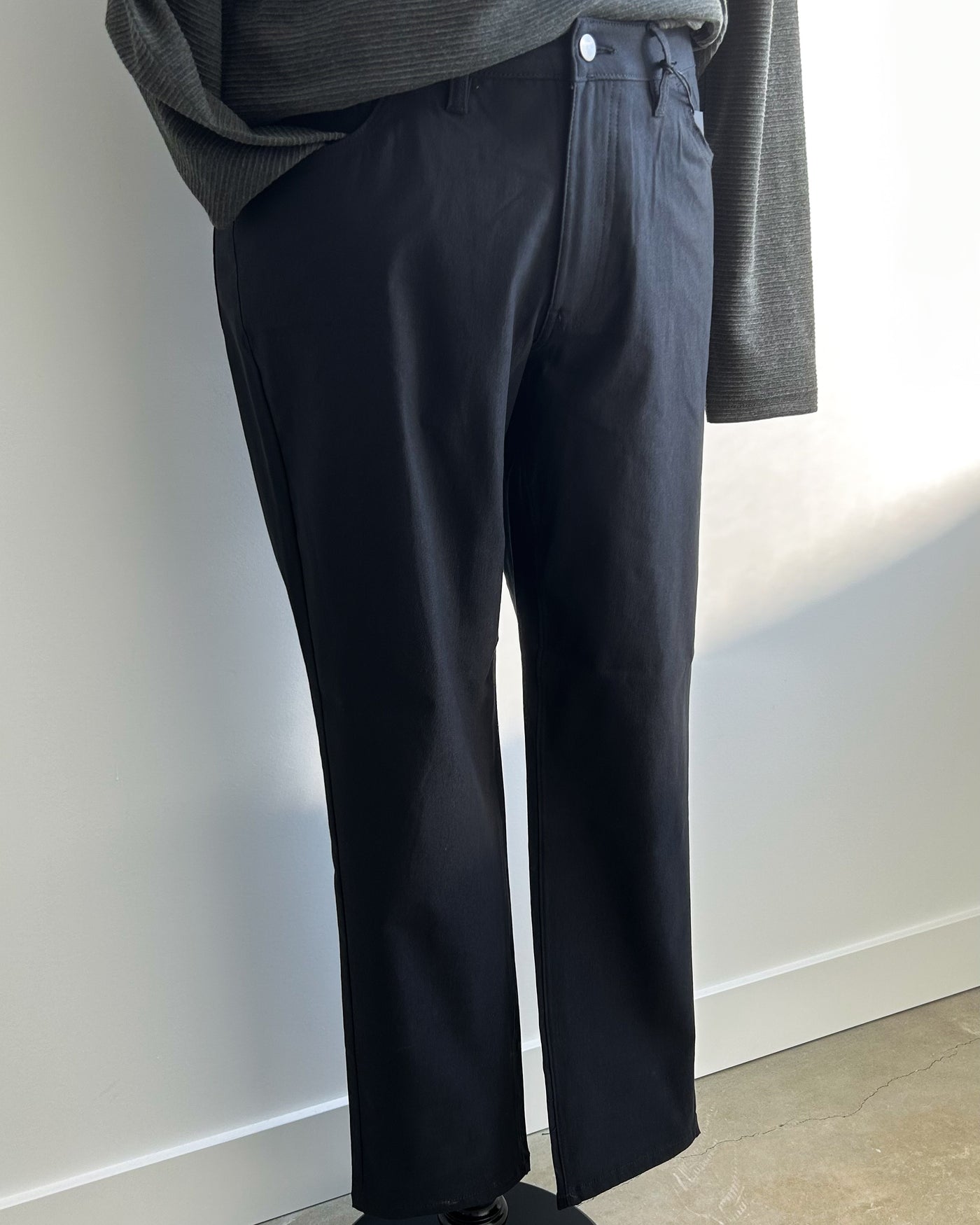 Maddox Woven Pant