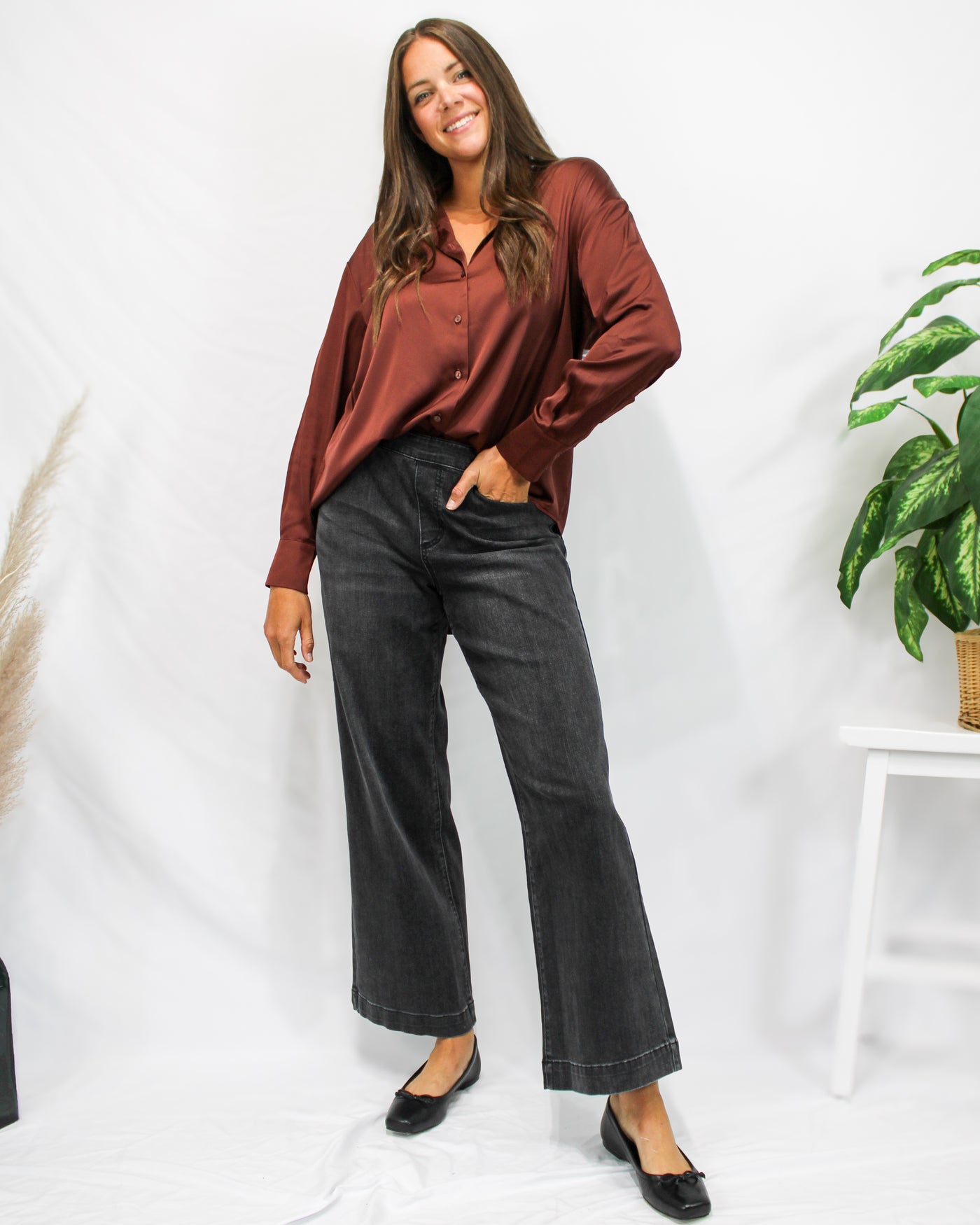 Audrey Pull On Wide Leg Jeans