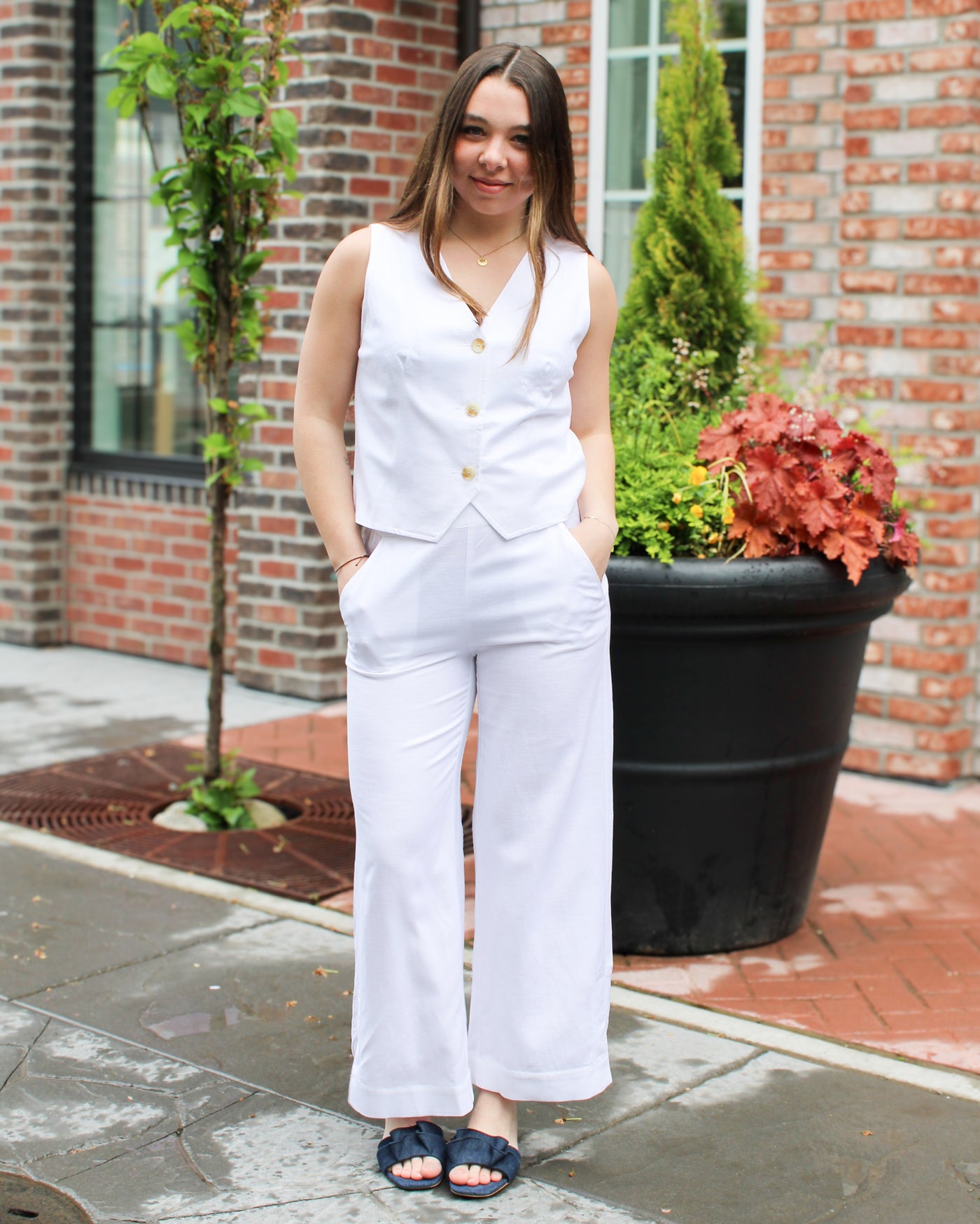 Horn Button Up Vest