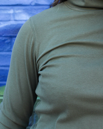 Ivy Turtle Neck Sweater