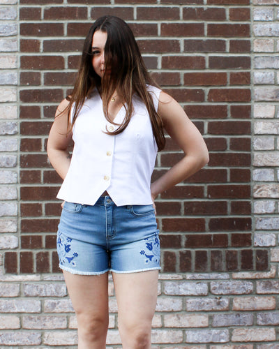 Horn Button Up Vest
