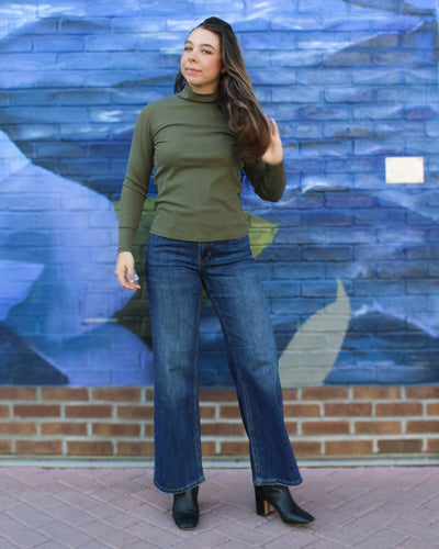 Ivy Turtle Neck Sweater