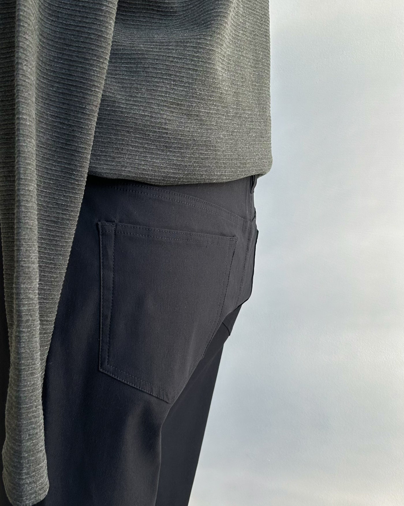 Maddox Woven Pant