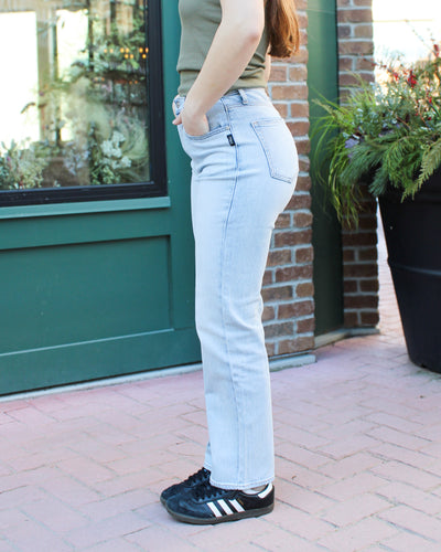 Highly Desirable Straight Leg Jeans