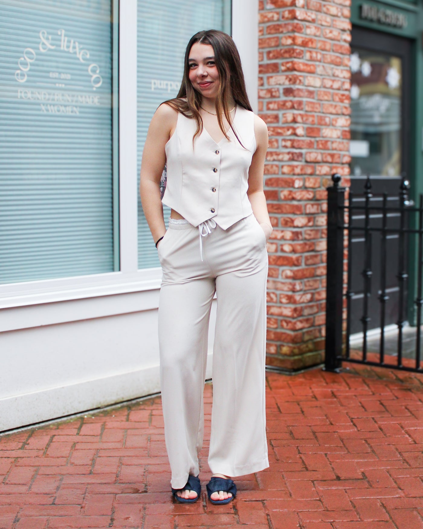 Strada Vest
