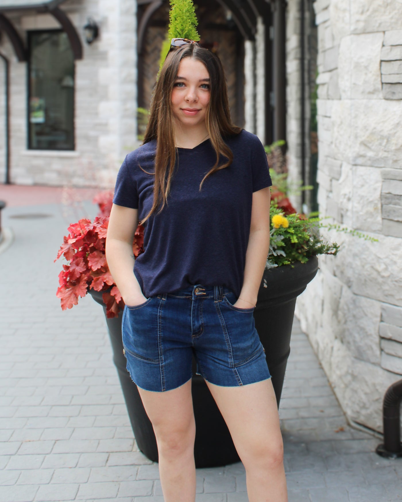 Linen V-Neck Tee