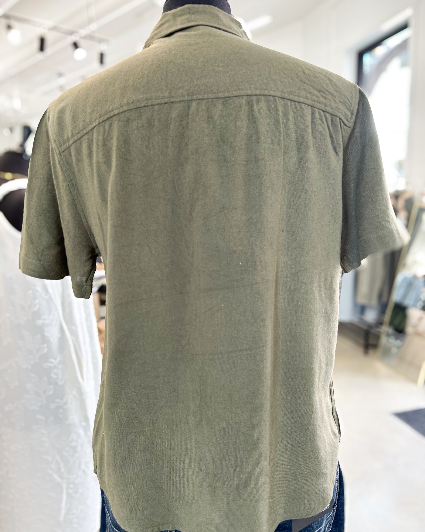 The Classic Linen Shirt