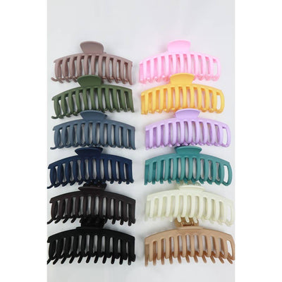 Matte Jumbo Round Hair Claw