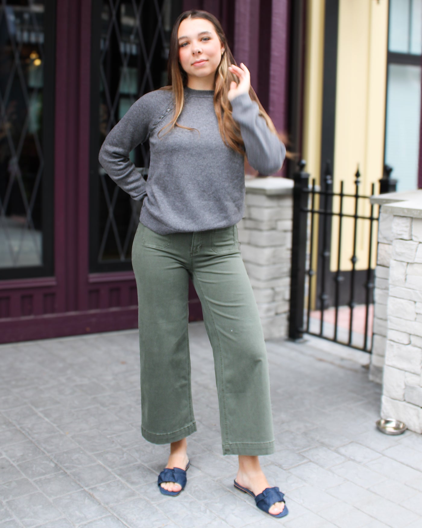 Cropped Patch Pocket Twill Pants