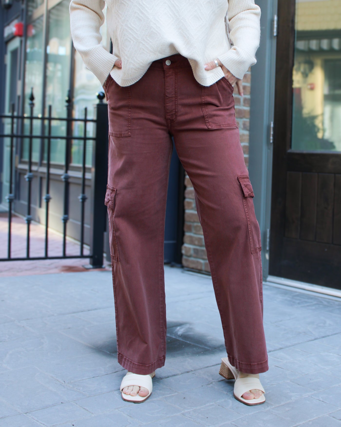 Alva Luxe Twill Cargo Pant