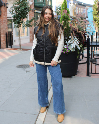 Spica Sherpa Lined Vest