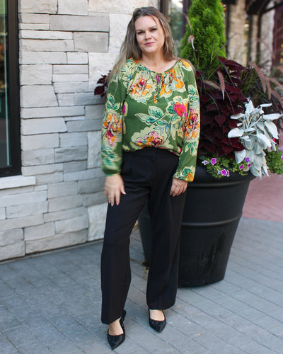 Chive Blouse with Tie