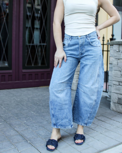 Good Luck Barrel Jeans