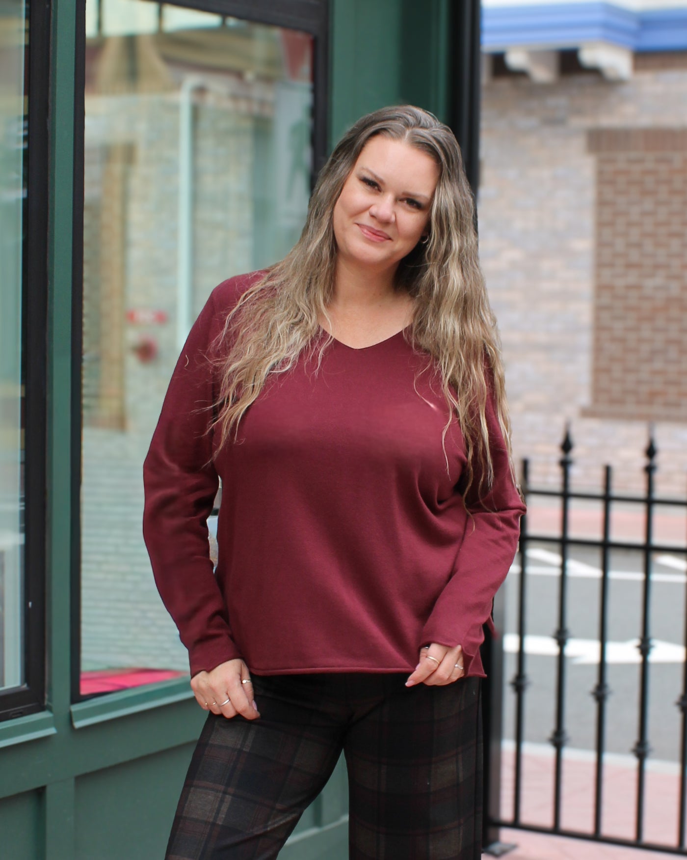 Basic V-Neck Light Sweater