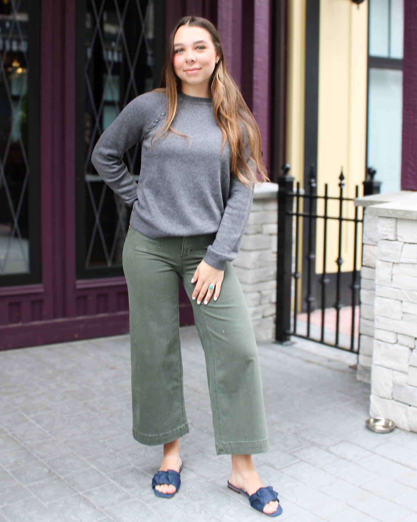 Cropped Patch Pocket Twill Pants