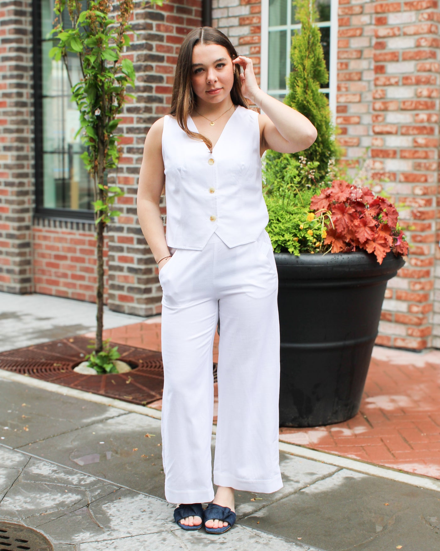 Horn Button Up Vest