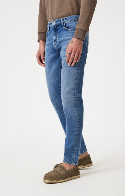 Zach Straight Leg Jeans