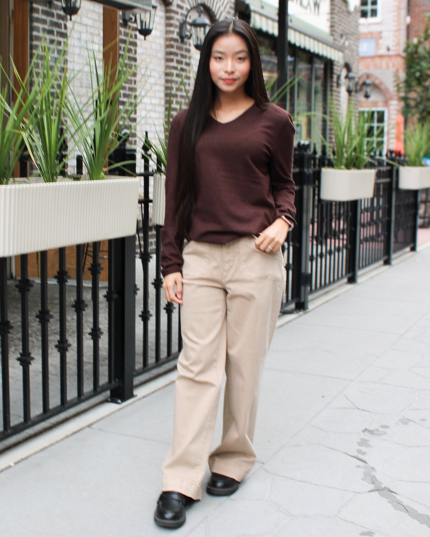 Cropped Wide Leg Twill Pants