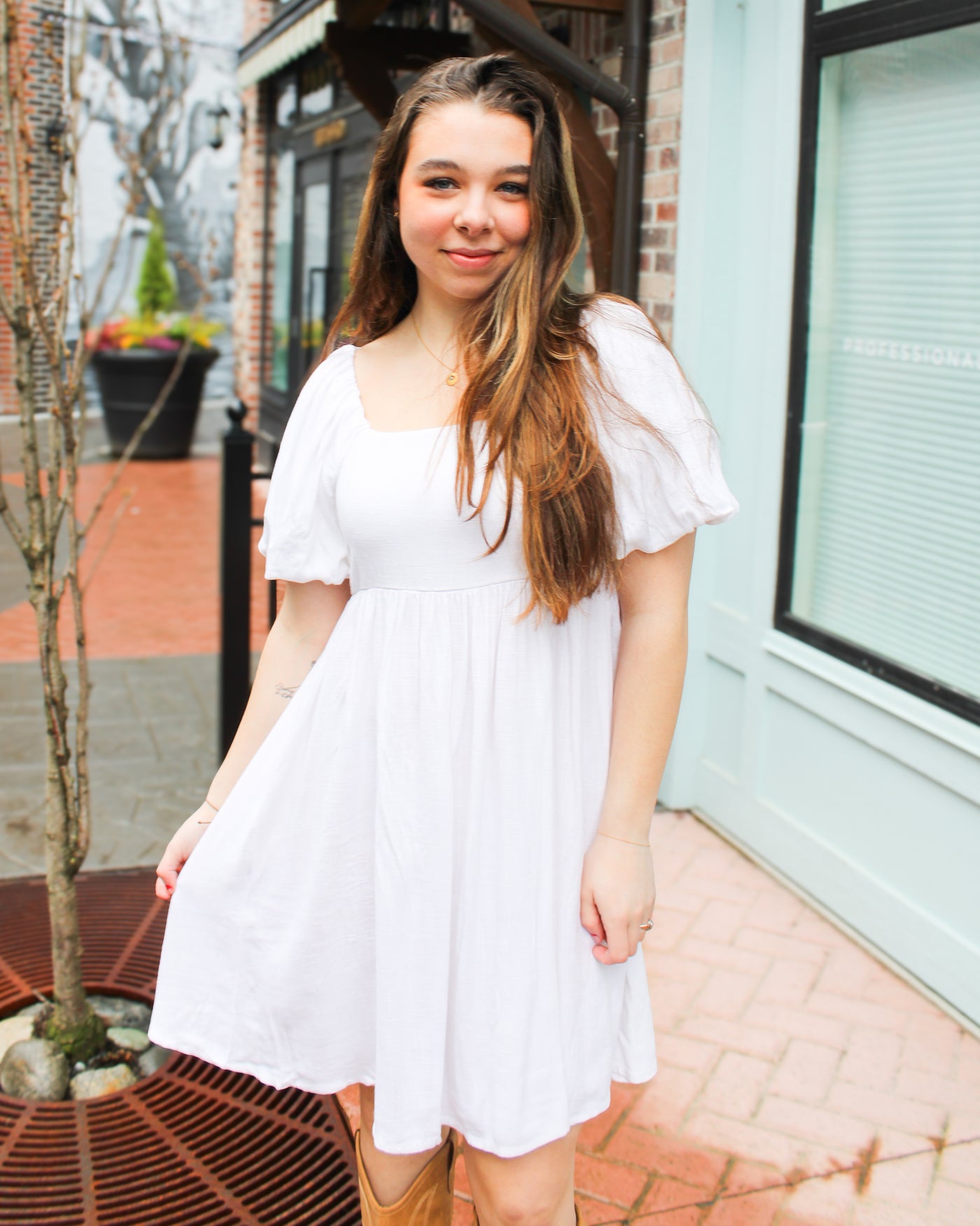 Leilani Voluminous Linen Dress