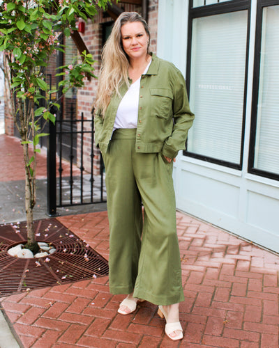 Linen Blend Pull-On Ankle Pant