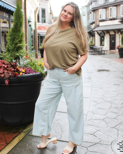 Audrey Pleated Light Denim Pants