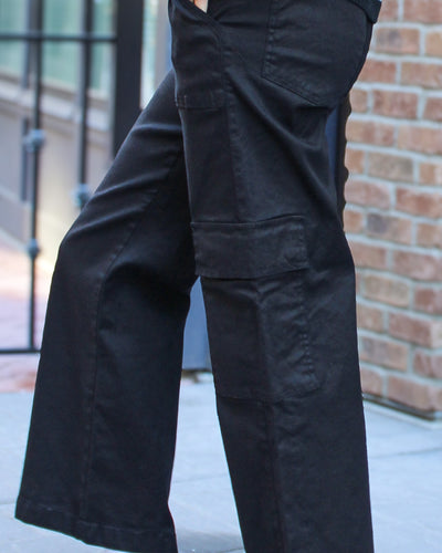 Alva Luxe Twill Cargo Pant