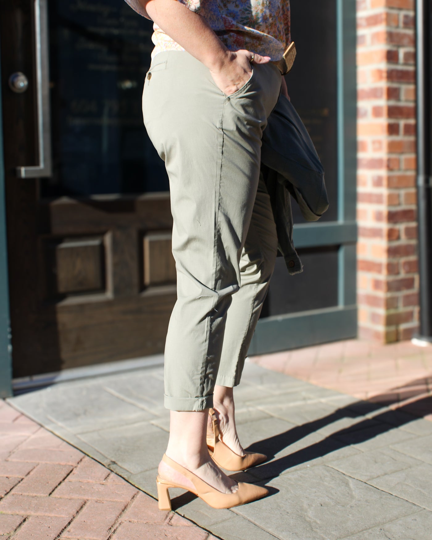 Slim Pant with Belt