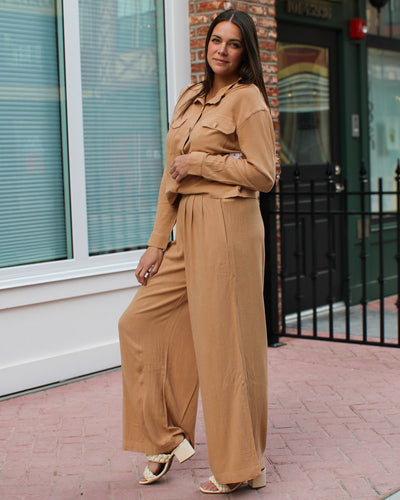 Pleated Wide Leg Pant