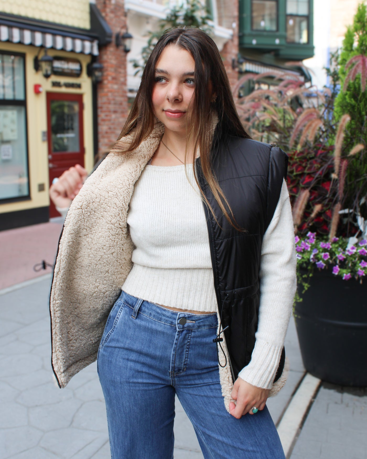 Spica Sherpa Lined Vest