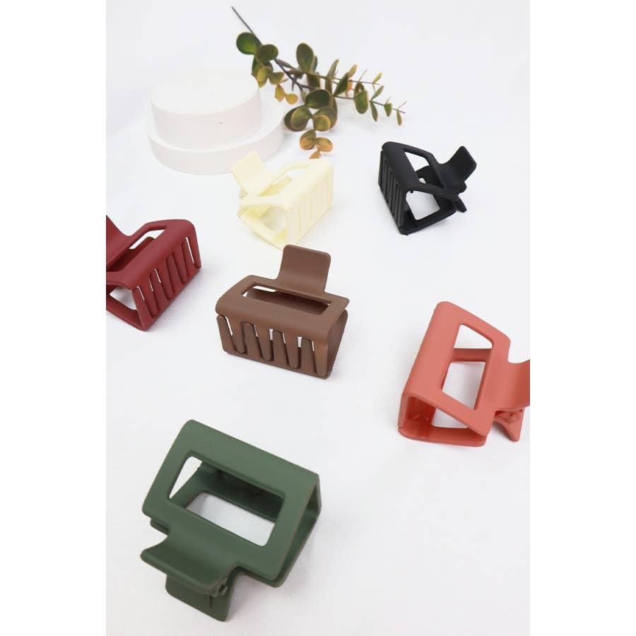 Matte Small Hair Claw