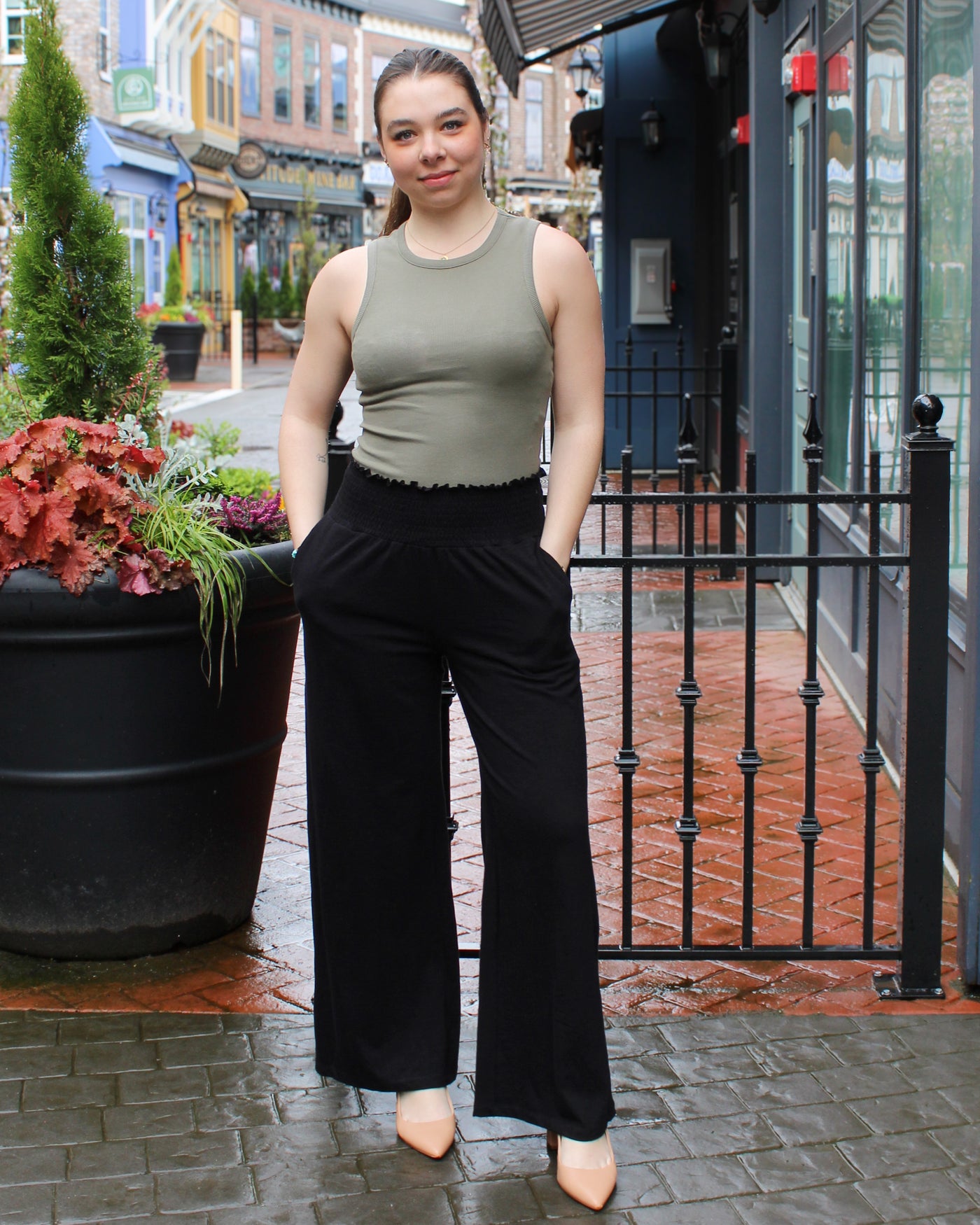 Teddy Ruched Waistband Pants