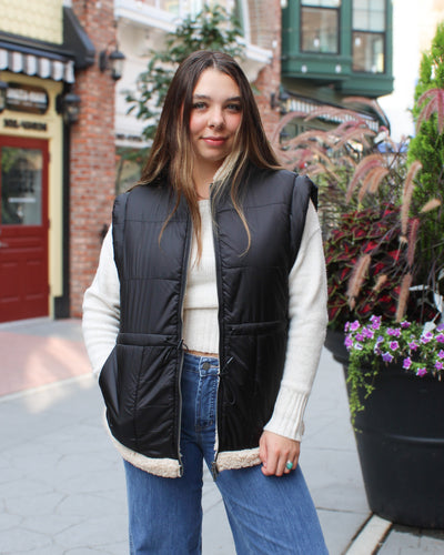 Spica Sherpa Lined Vest