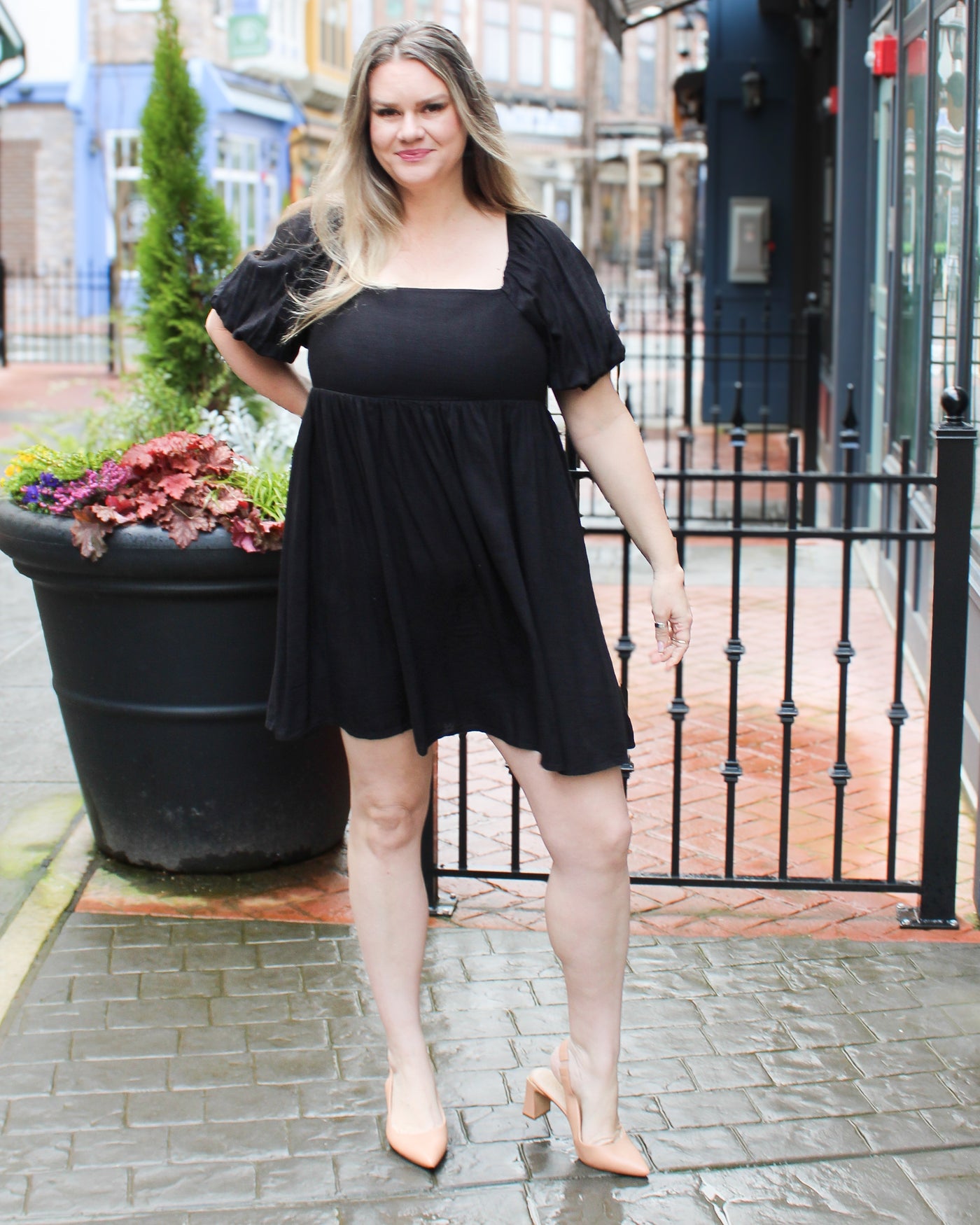 Leilani Voluminous Linen Dress