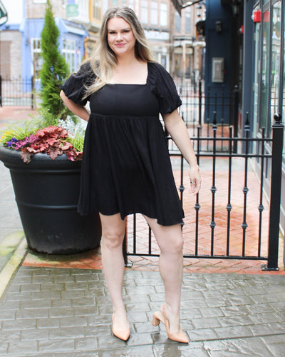 Leilani Voluminous Linen Dress