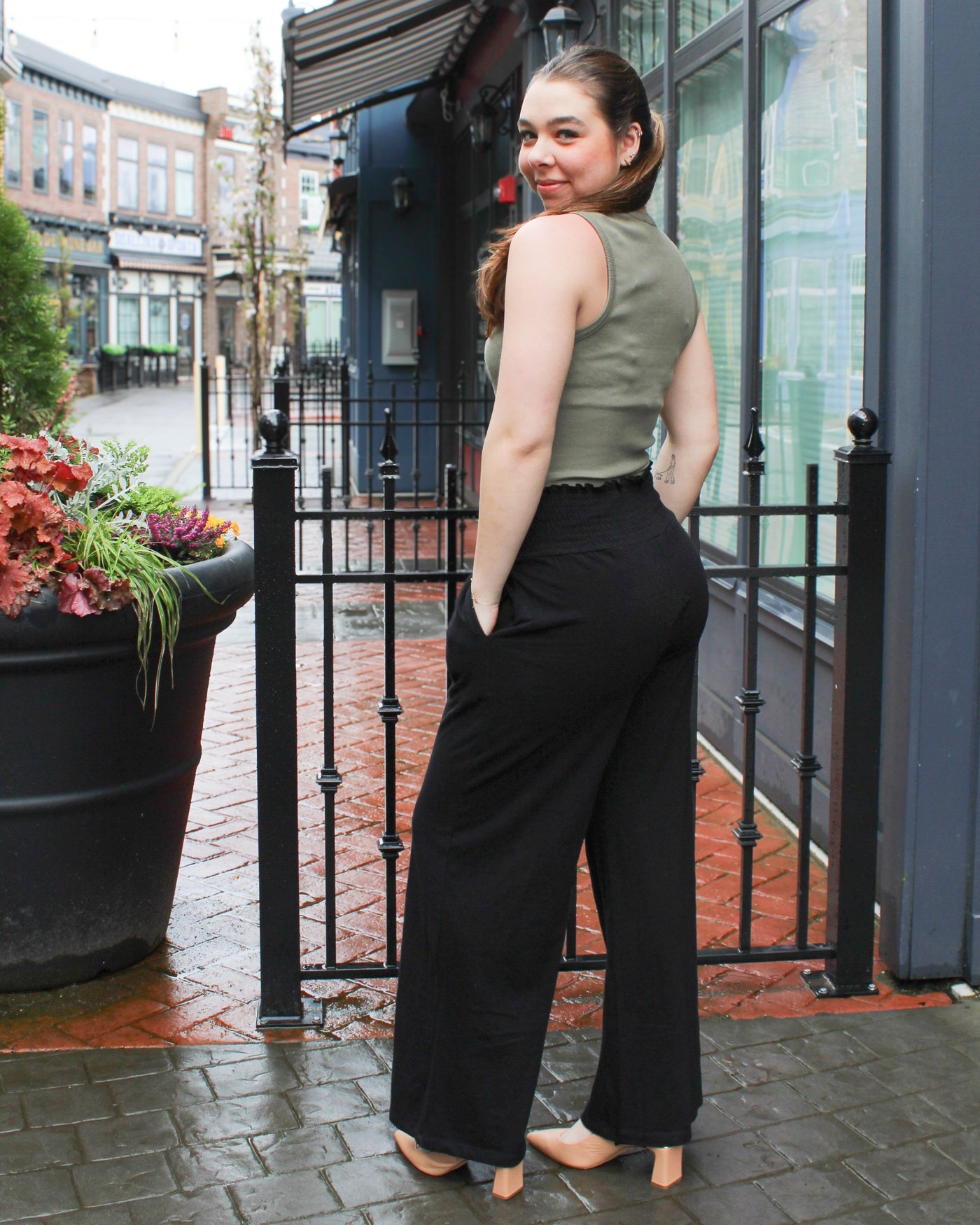 Teddy Ruched Waistband Pants