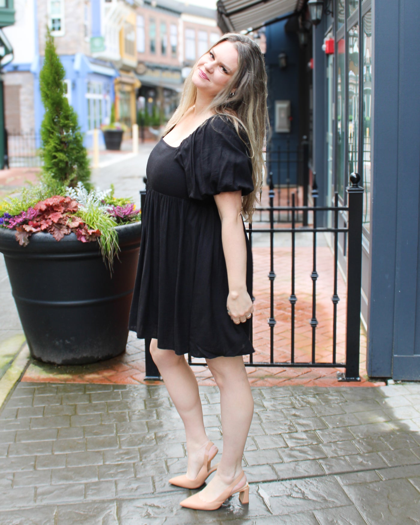 Leilani Voluminous Linen Dress