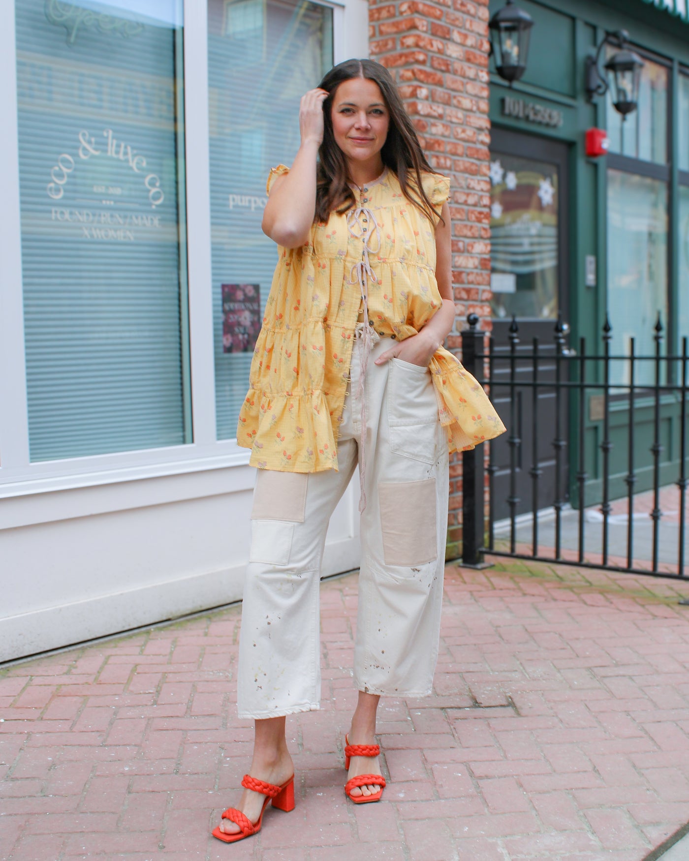 Moxie Low Slung Pull On