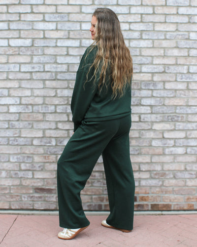 Victoria Soft Knit Straight Leg Jogger
