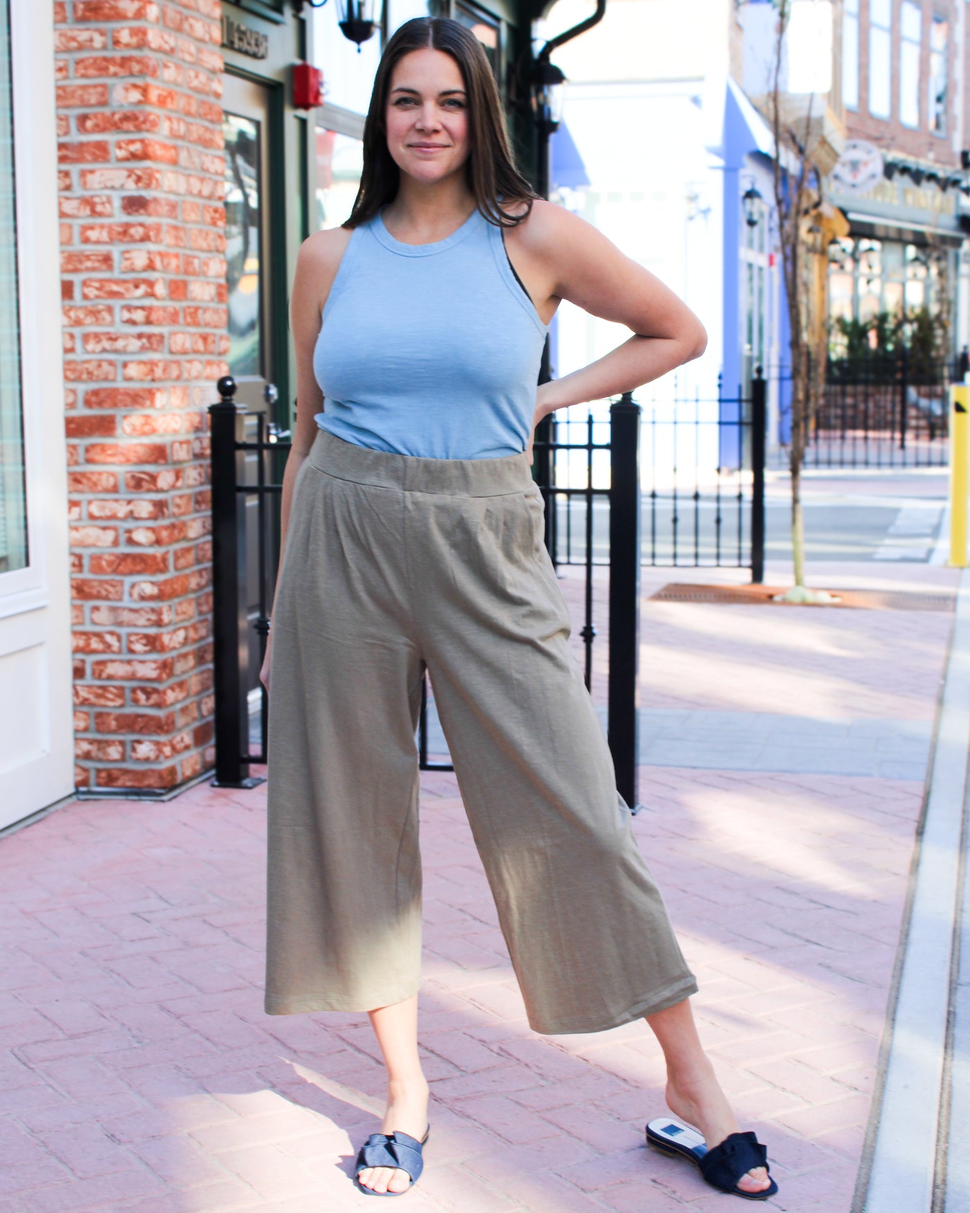 Victoriana Cropped Wide Leg Pant