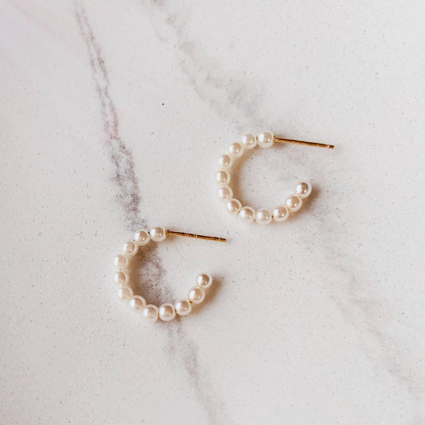 Amelie Pearl Hoop